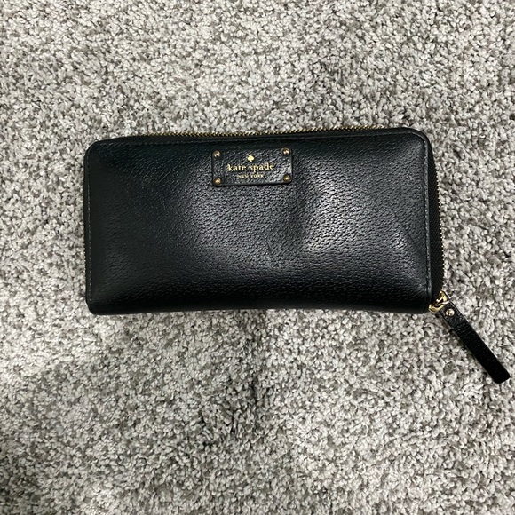 kate spade Handbags - Kate spade wallet